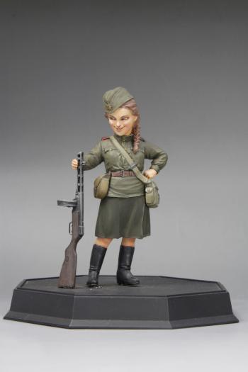 【予約2024年06月】WWII ソビエト陸軍女性兵士 ターニャ & シュパーギンPPSh1941 ファインモールド