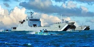 【予約2021年10月】1/700 中国人民解放軍海軍 072A型 大型揚陸艦 06728 トランペッターモデル