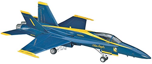 【予約2022年12月】ハセガワ 1/72 アメリカ海軍 ブルーエンジェルス F/A-18A ホーネット プラモデル D10