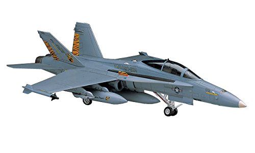 【予約2022年11月】ハセガワ 1/72 アメリカ海軍 F/A-18D ホーネット プラモデル D9